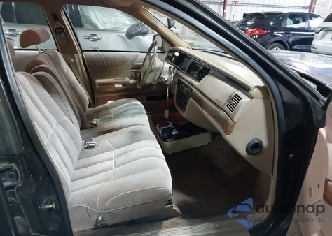 1992 Ford Crown Victoria Lx from USA, damaged, VIN 2FACP74W2NX181343